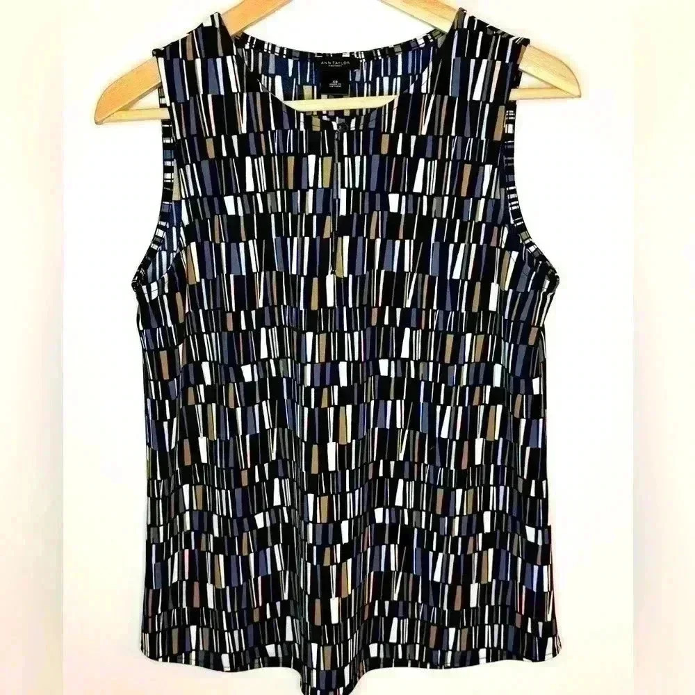 Ann Taylor Blouse Women Sleeveless Top Work Core- Size XS